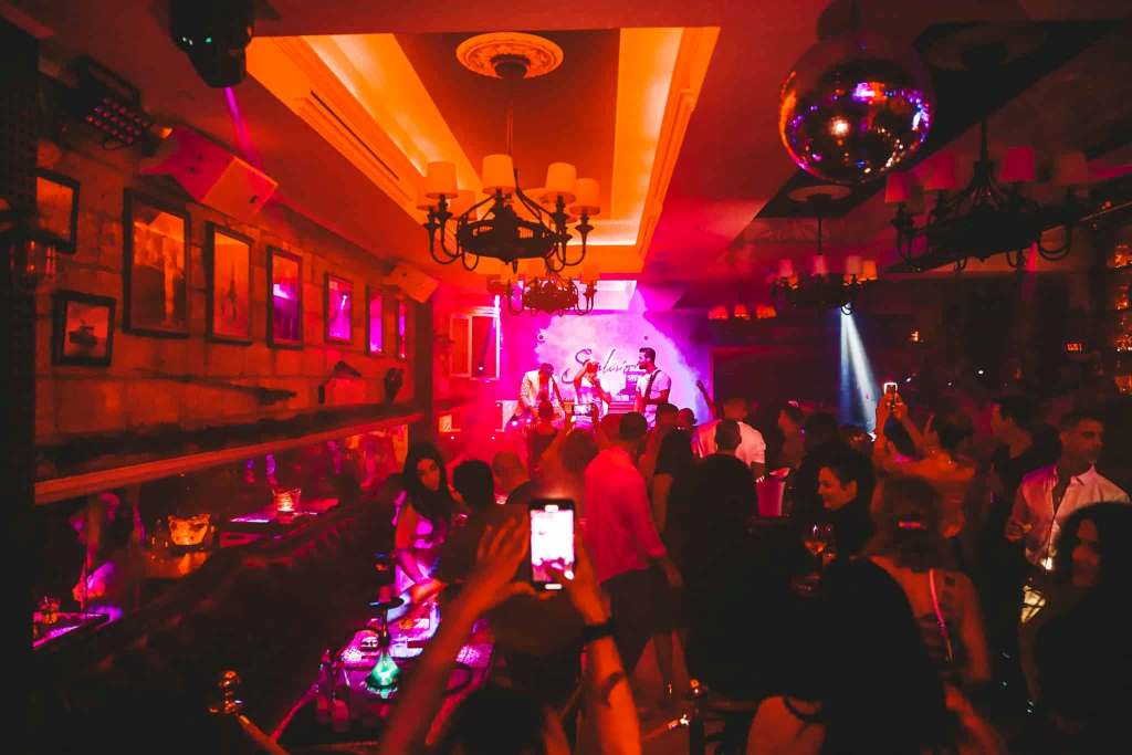 Top Tips for Finding Live Music Spots