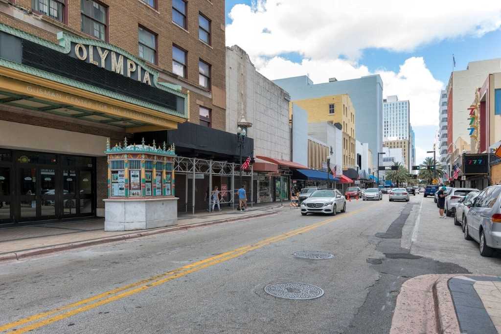 what is the real story of flagler street miami